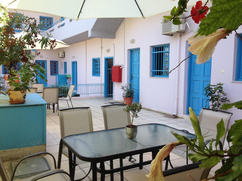Amalthia Apartments Chersonissos Buitenkant foto