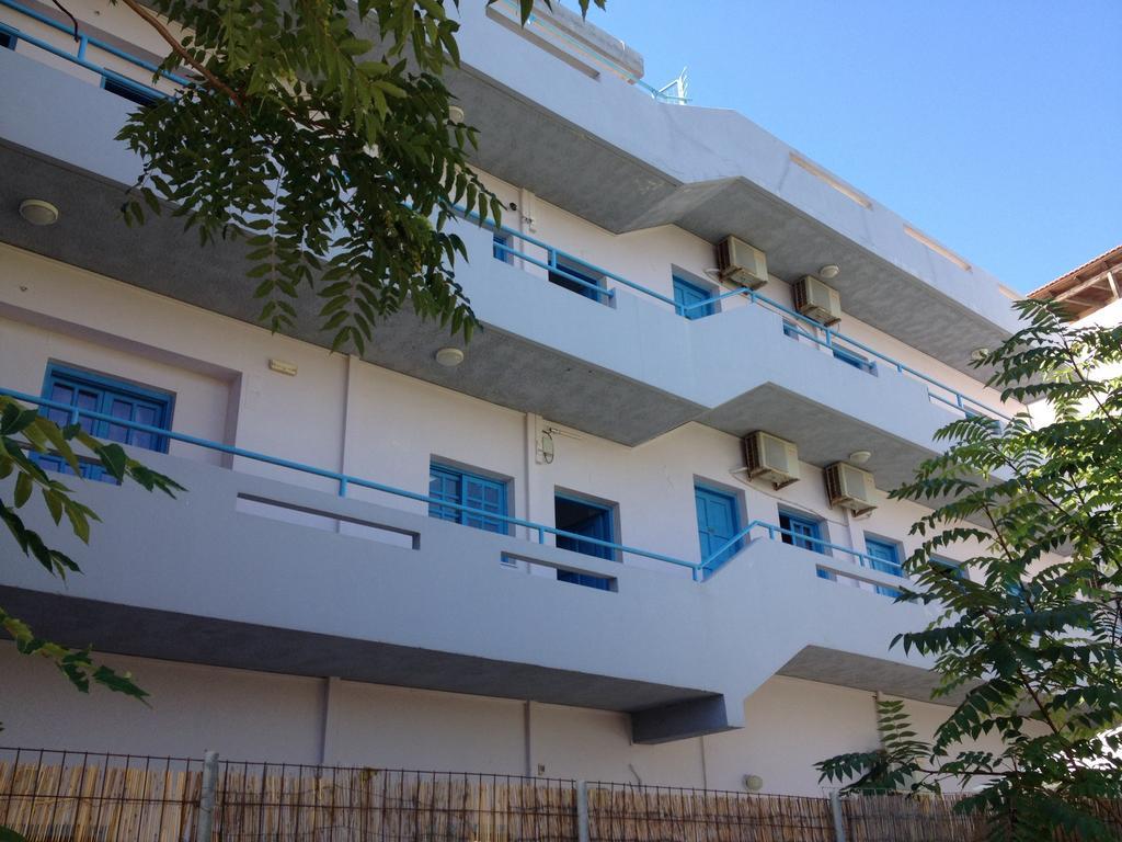 Amalthia Apartments Chersonissos Buitenkant foto