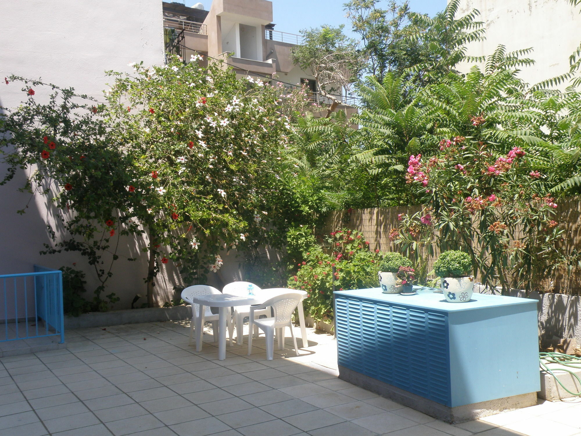 Amalthia Apartments Chersonissos Buitenkant foto